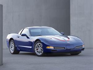 Chevrolet Corvette Z06 Commemorative Edition 2004 года